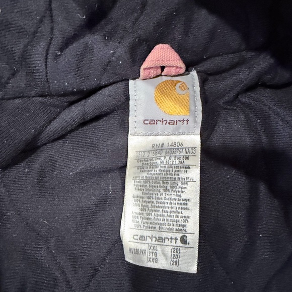 Carhartt Black Jacket with Pink Hood - Picture 2 of 5